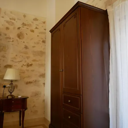 Christina's With Sea View بيت للعطل ذاراتسو